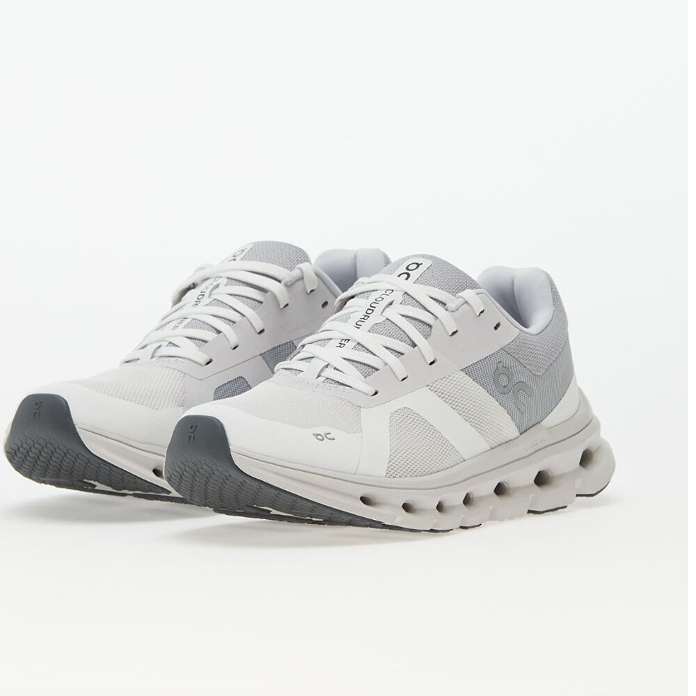 On cloud cloudrunner training sneakers in white gray